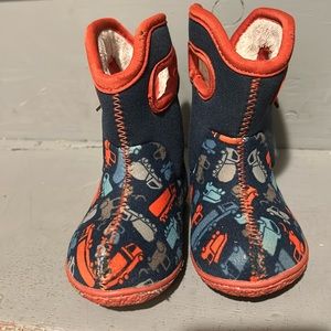 BOGS toddler boots, size 4 with truck pattern